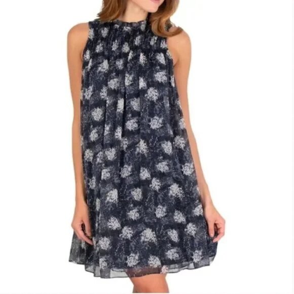 Joie Dresses & Skirts - JOIE THELEN CHIFFON SWING SLEEVELESS DRESS IN BALTIC PRINT